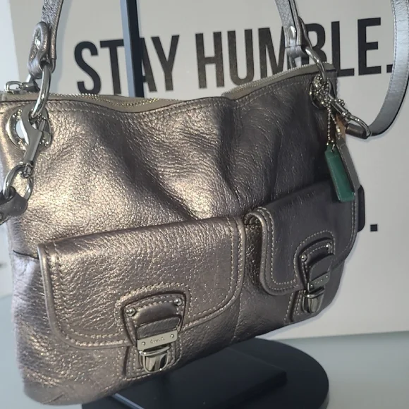 Coach Poppy Metallic Silver Two Way Carry - Picture 3 of 9
